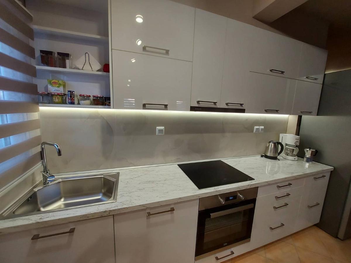 Veria Panorama Luxury Suite With Garden 2 Екстер'єр фото