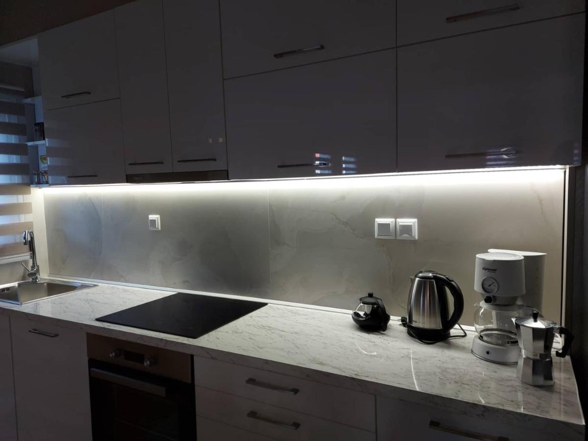Veria Panorama Luxury Suite With Garden 2 Екстер'єр фото