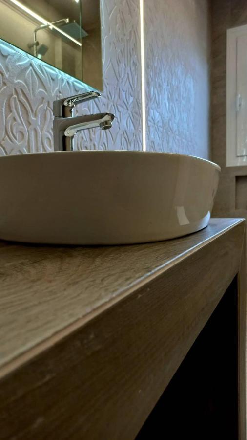 Veria Panorama Luxury Suite With Garden 2 Екстер'єр фото