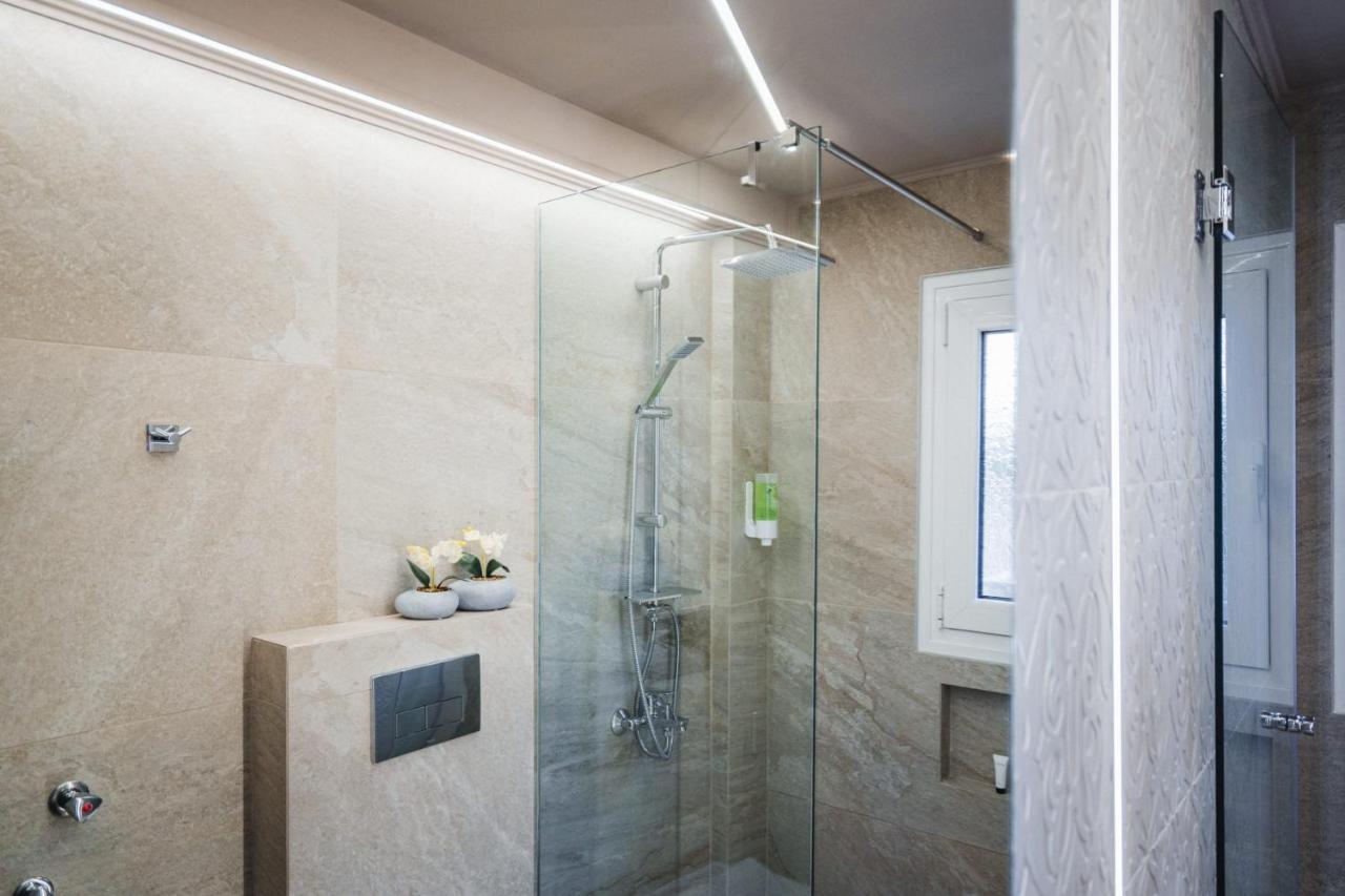 Veria Panorama Luxury Suite With Garden 2 Екстер'єр фото