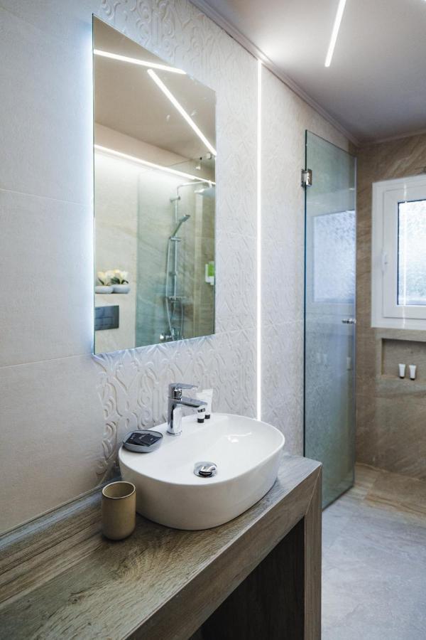 Veria Panorama Luxury Suite With Garden 2 Екстер'єр фото